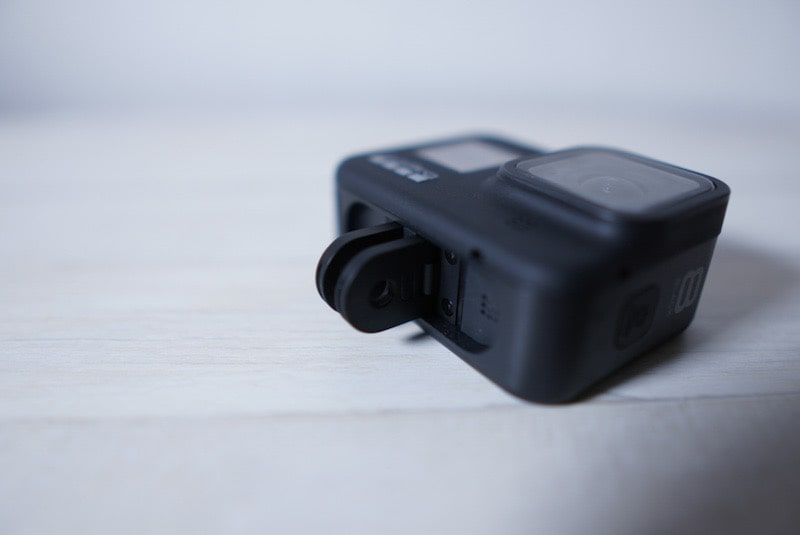 GoPro HERO8 Blackの折り畳み式フィンガー