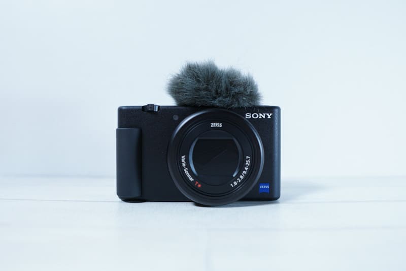 SONYのZV-1のレビュー！Vlog撮影やWEBカメラにもなるカメラ | GoPro 