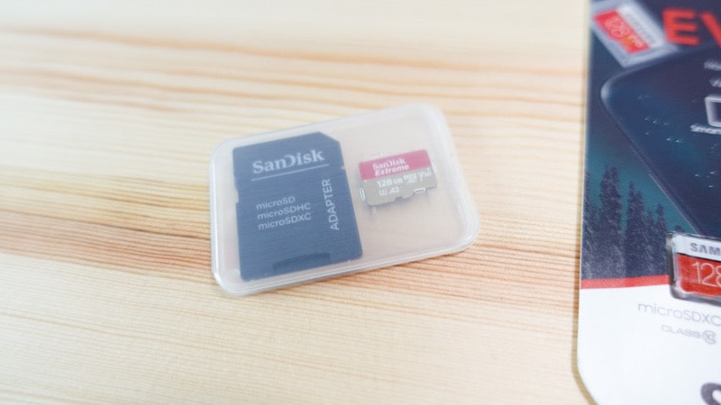 SandiskのmicroSDカード