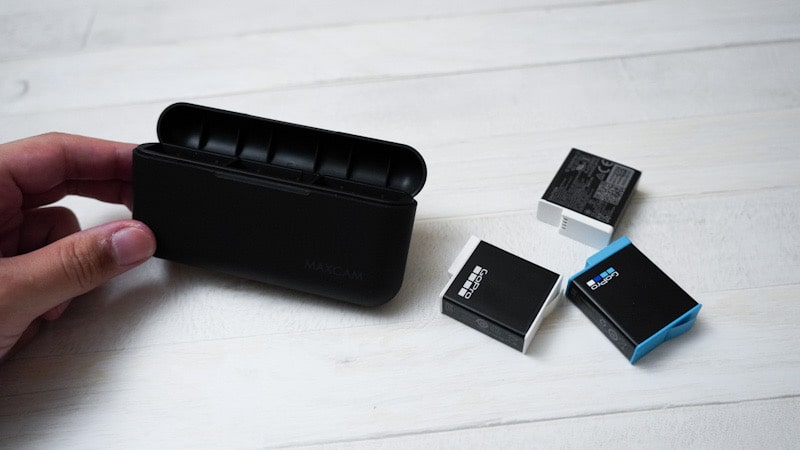 GoProのバッテリー充電器ケース