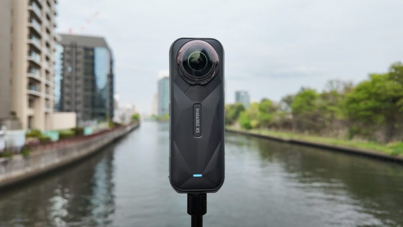 Insta360 X5