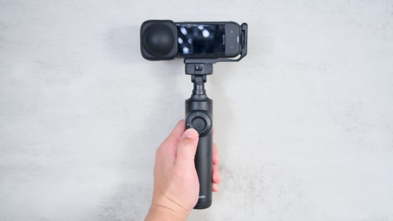 フリーフレーム自撮り棒にX5を横向きにマウント