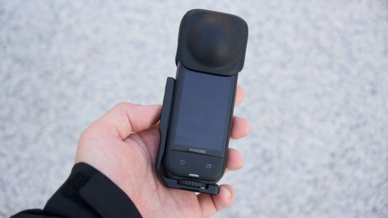 Insta360 X5にL字のプレート取り付け